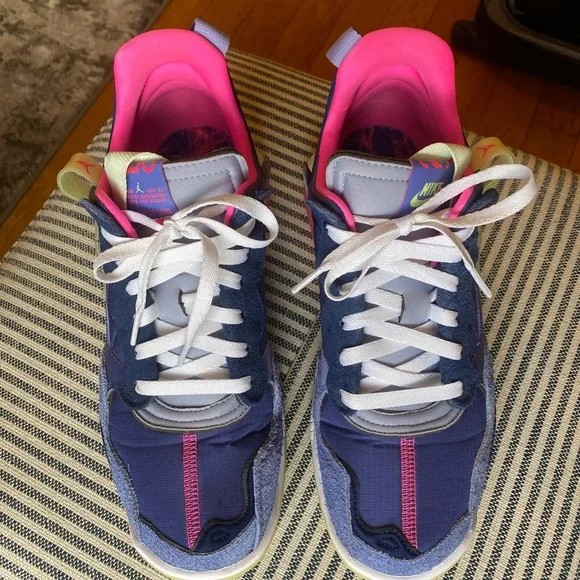 Luka Doncic x Jordan MA2, M Size 9.5 - Picture 3 of 8